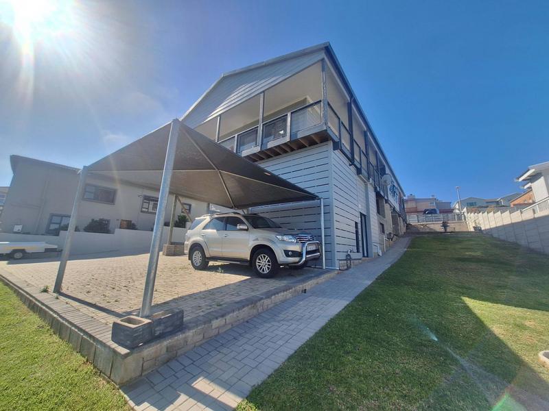 5 Bedroom Property for Sale in Seemeeu Park Western Cape